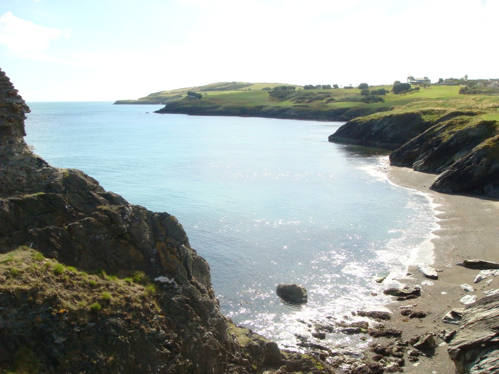 The Irish coastline,  Wicklow Golf Course in the background, Ireland.  2011