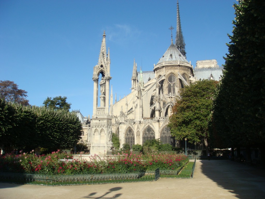 The gardens of the Notre Dam de Paris Cathedral, Paris, France.  2011