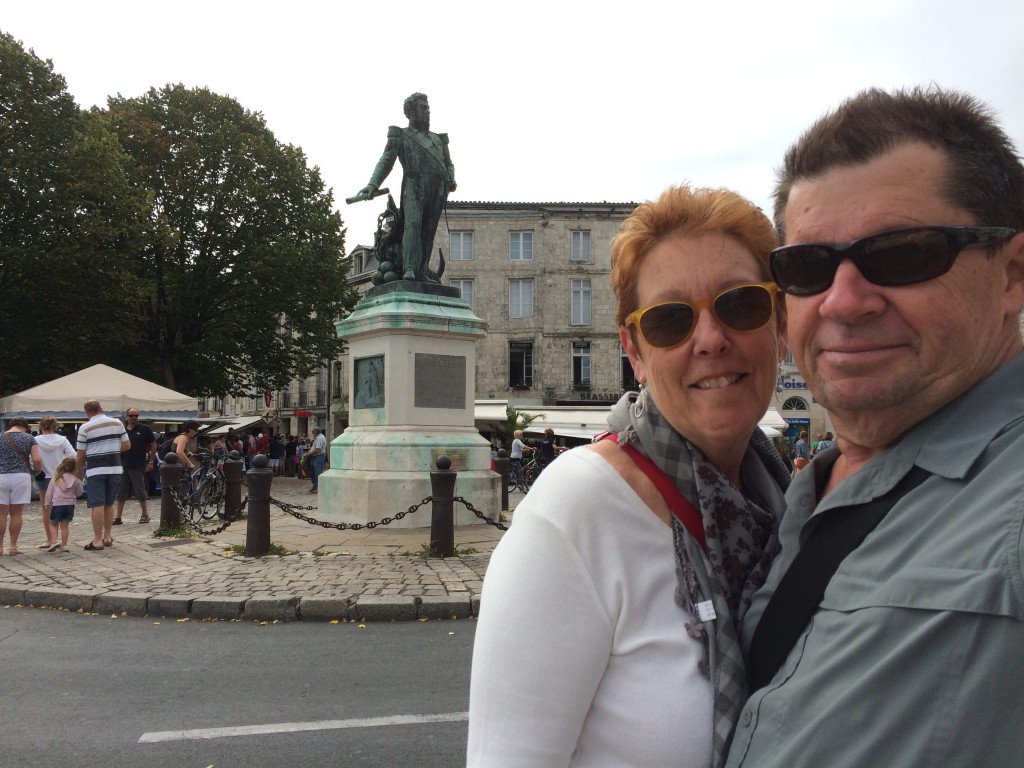 Where not sure who he is, but it makes a good selfie, La Rochelle,  2014