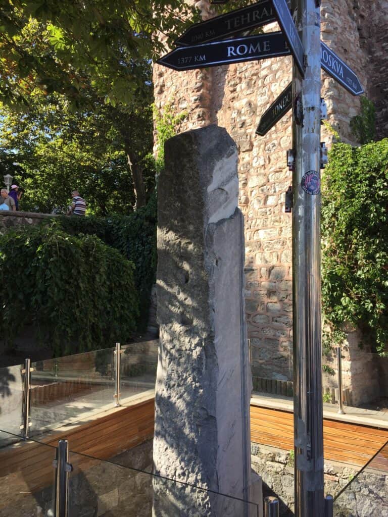 Found this by chance whilst looking for a cool spot to sit down. The centre post of Constantinople, from this small column the Romans and Byzentines measured distances all over the empires. 
