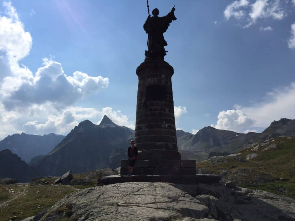 Statue of Saint Bernard.