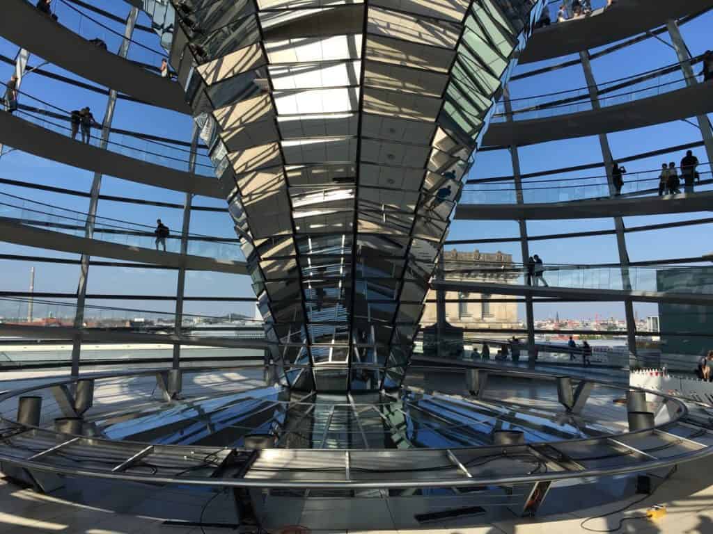 The Reichstag Dome, there are two circular pathways to the top, one up and one down although it's difficult to see from this photo. The central piece is hundreds of mirrors that direct reflected natural light through the building below. The mirrors move with the sun, very smart a bit like our Golf.