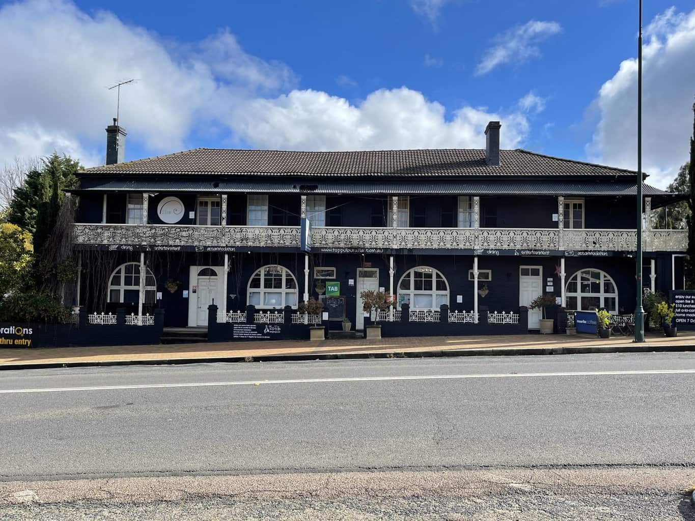 Uralla, New South Wales 🇦🇺 2021 Michael and Pam's Travels